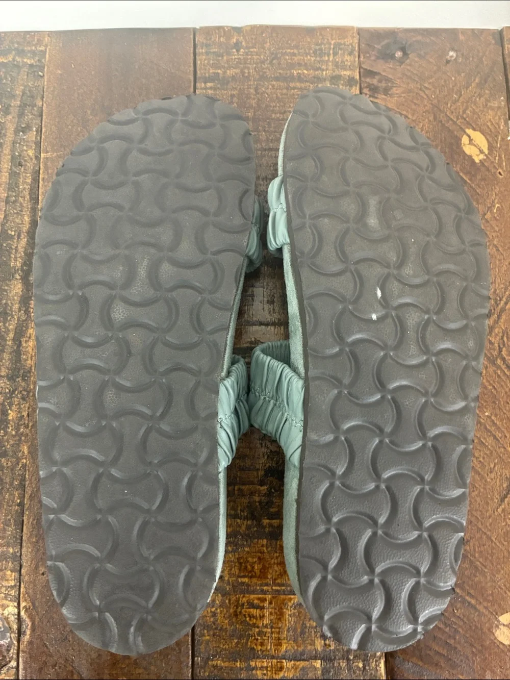 Cliffs by WHITE MOUNTAIN Dusty Blue Ruched Double-Strap Slide Sandals Women’s 9 - Picture 6 of 7